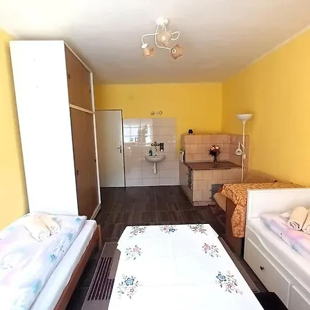 Klid, Priroda A Zazitky V Srdci Zamaguria - Cosy Near High Tatras Apartment